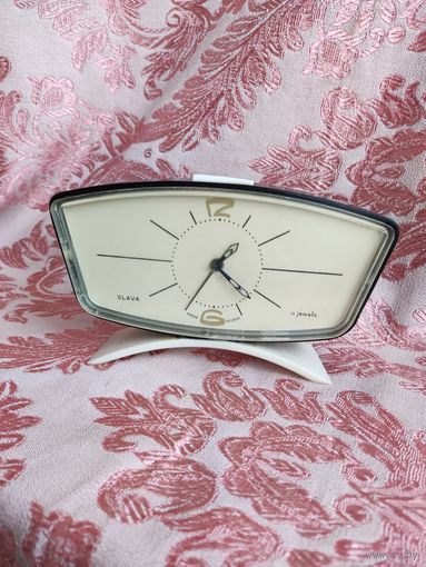 Уникальный коллекционный будильник Слава. 50-е годы.