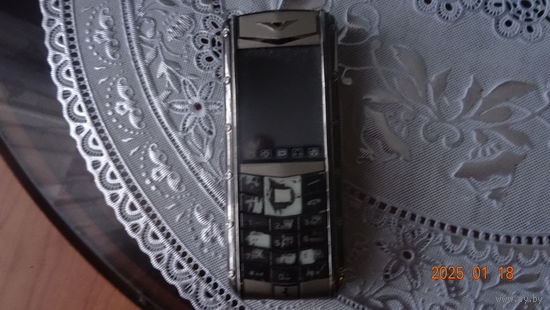 Телефон VERTU Оригинал не убиваемый