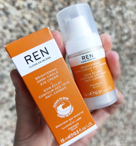 Крем для век (против темных кругов) REN Clean Skincare Brightening Dark Circle Eye Cream 15 ml