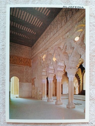 Испания, Сарагоса. Замок Альхаферия. Интерьер внутреннего дворика