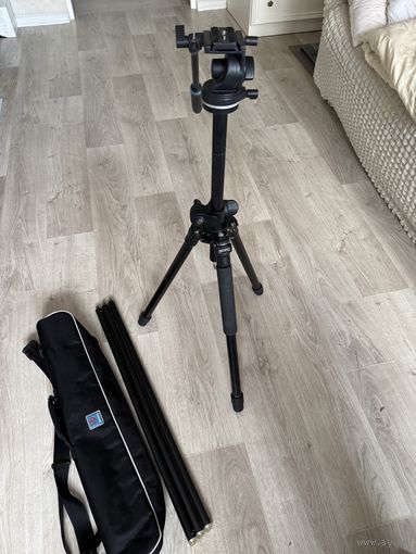 ШТАТИВ Benro A1970T