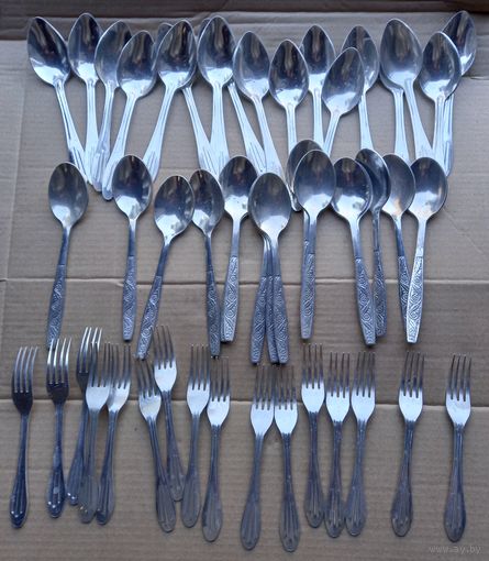 НОВЫЕ Алюминиевые ложки, вилки.Всего 60 штук