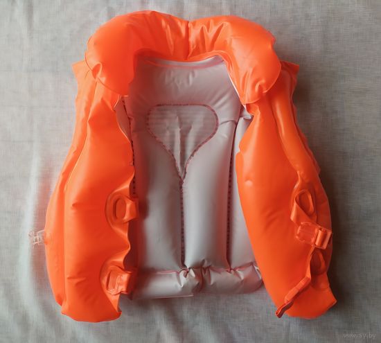 НАДУВНОЙ ЖИЛЕТ