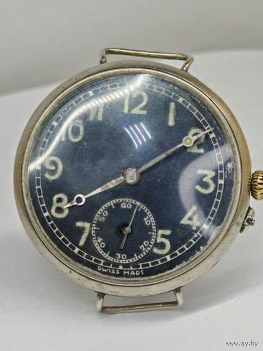 Старинные наручные часы. Корпус D-50 мм. На ходу. С рубля