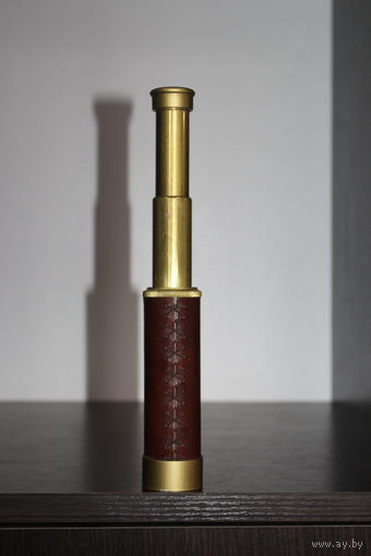 Подзорная, телескопическая труба, компактная.