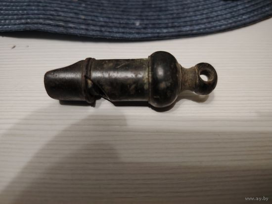 Свисток офицера