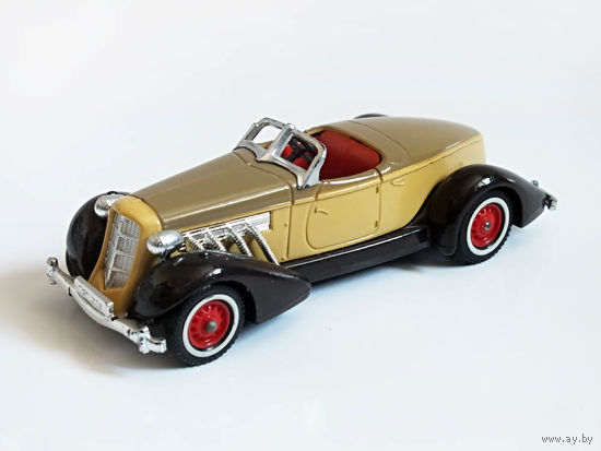 Auburn 851 Supercharged Speedster (1935) - Matchbox, 1:42