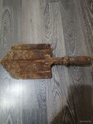 Раскладная саперная лопатка. Германия .