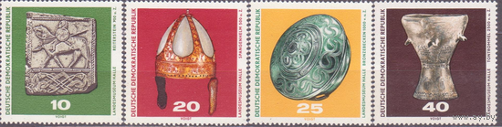 ГДР 1970 г. Экспонаты из Музея древнейшей истории в Галле Ми 1553-1556 **\\5