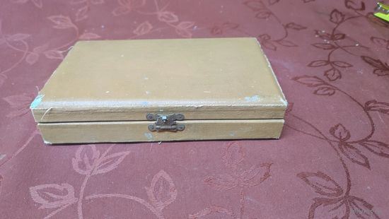 Коробочка для ложек