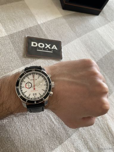 Часы швейцарские Doxa  Оригинал, новые