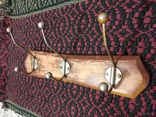 Вешалка ,деревянная, старинная,40-50х.СССР.