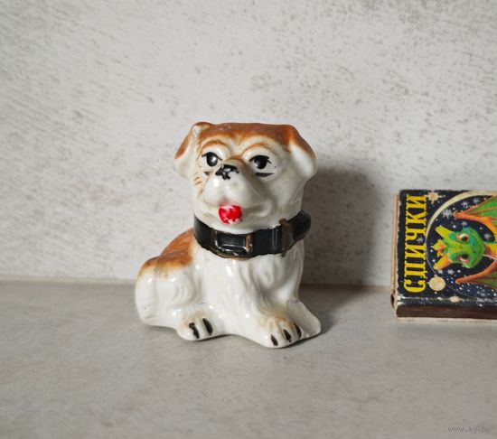 Статуэтка собака