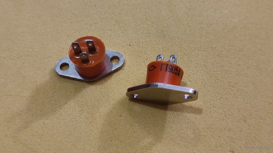 Транзистор ГТ905А.Новый 1978г