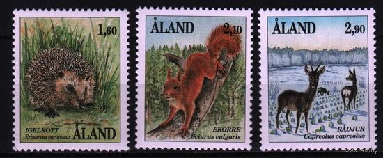 1991 Аландские о-ва фауна животные млекопитающие еж белка косуля Mi-44-46 3х-марки**