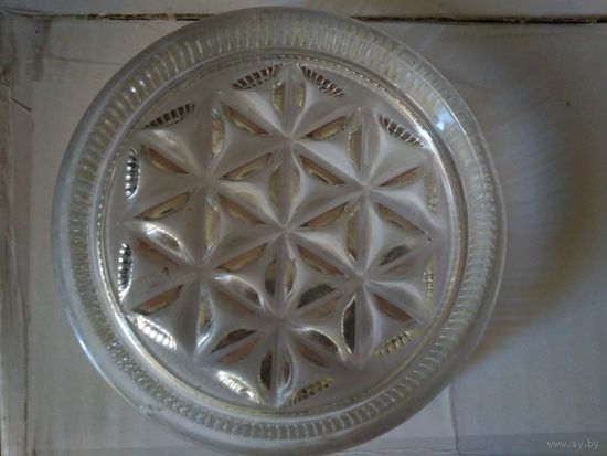 Пепельница из стекла