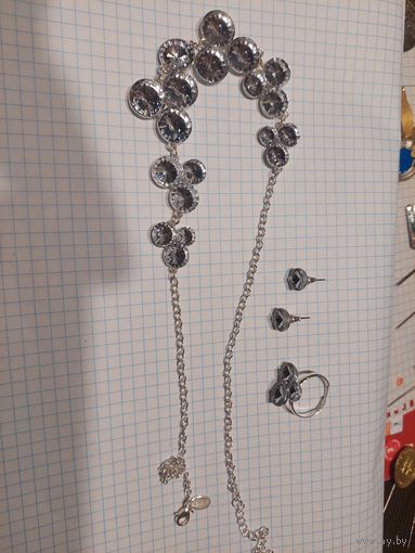 Комплект бижутерии