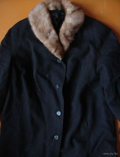 Пальто женское размер 158  116  124