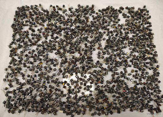 Транзисторы советские (полубоченки) с 1 руб без МЦ