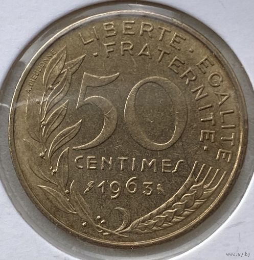 Франция 50 сантимов 1963 г. Редкий номинал. В холдере