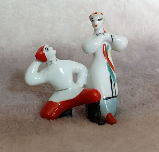 Статуэтка "Гопак (Украинский танец)", Фарфор, Полонне ЗХК - Полонский завод художественной керамики, СССР