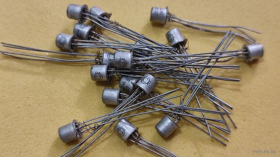 Транзистор 2П304А.Новый