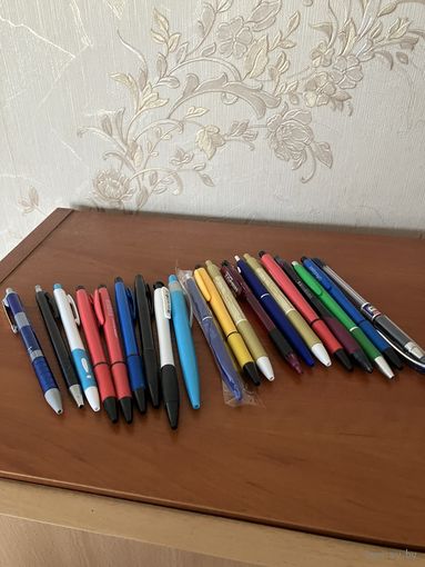 Шариковые ручки.Новые.
