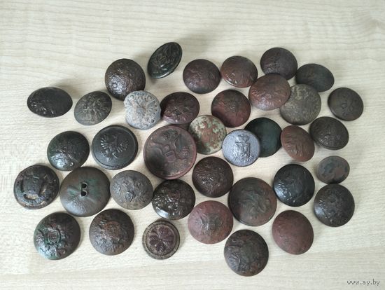 Лот хороших пуговиц