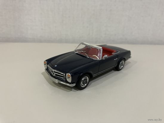 1/43 Mercedes SL Minichamps