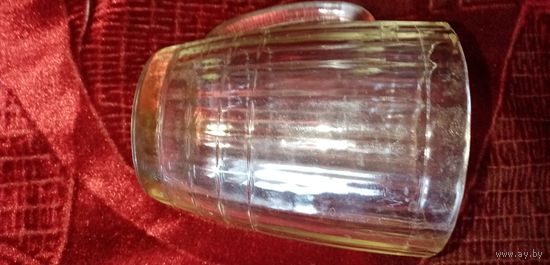 Бокал пивной ссср маленький скол.