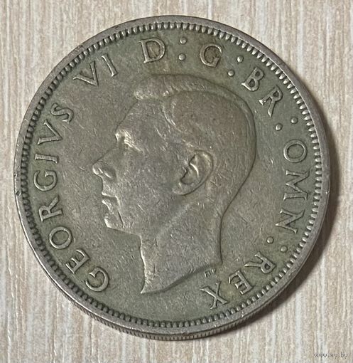 Монета 1/2 кроны 1951 год. Великобритания. Король Георг VI