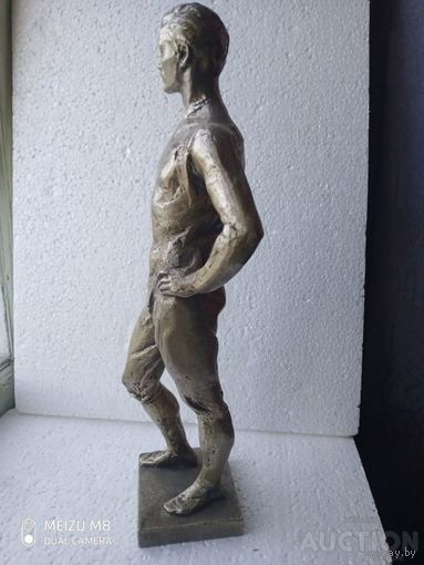 Скульптура "Фехтовальщик - шпажист", силумин,  литье.-33 см.