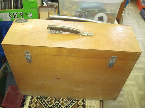 Короб-чемодан фанерный к прибору типа ПОУ 55х40х19 см.