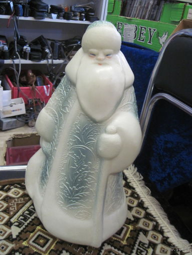 Дед Мороз пластиковый 35 см.