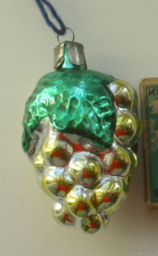 Ёлочная игрушка. *34.