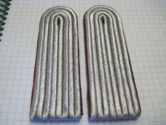 Погоны офицерские ШТАЗИ ГДР. Торги!