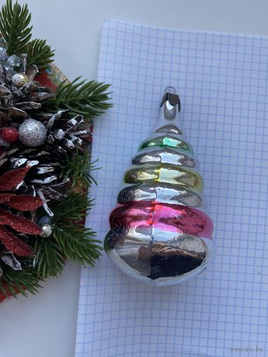 Елочная игрушка.