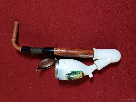С рубля без мц. трубка для табакокурения. высота 19см. чаша высота 6см. диам 3.3см.