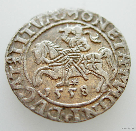 Полугрош 1558, Жигимонт Август, Вильно. Окончания легенд: Ав - LI, Рв - LITVA.  Аверс - буква A без перекладины, перевернутая V. Остатки штемпельного блеска под патиной. Ivanauskas 4SA85-24 R