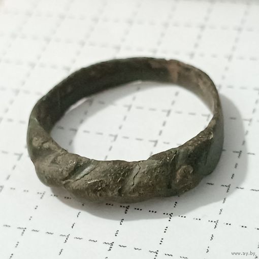 Кольцо ложновитое старинное #81