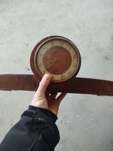 Советские часы.Под востоновление.