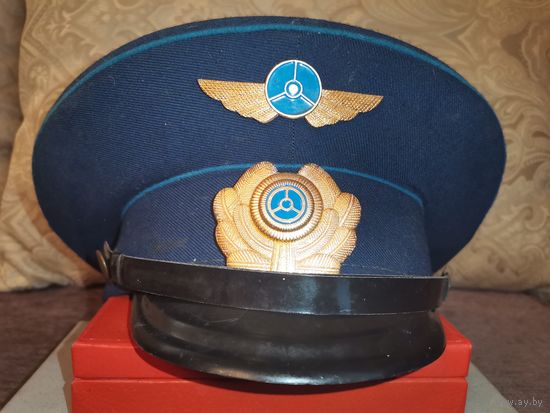 Фуражка водителя авто, времён СССР, размер 57.