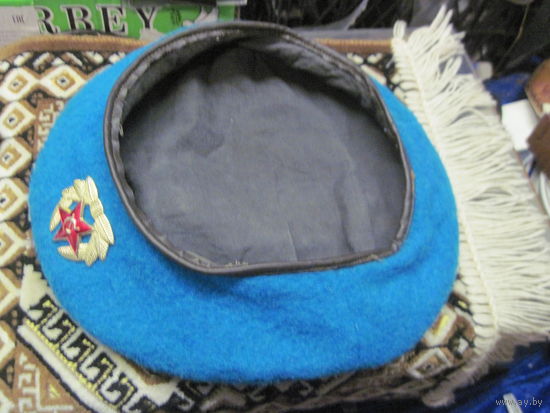 Берет ВДВ на 58 размер.