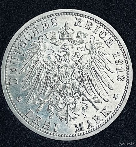 3 марки 1913 года Мундир