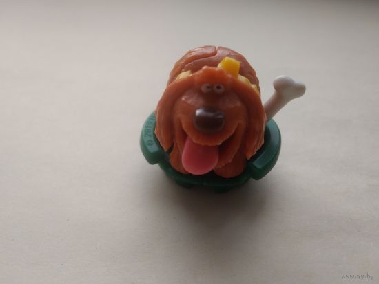 Собака с костью