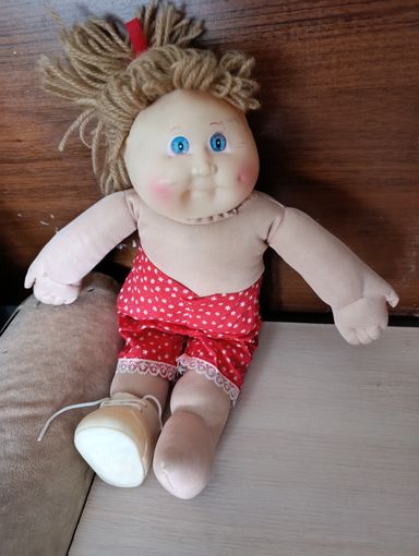 Винтажная кукла