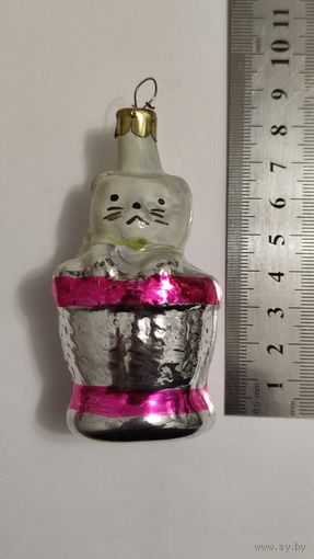 Ёлочная игрушка кот в корзинке