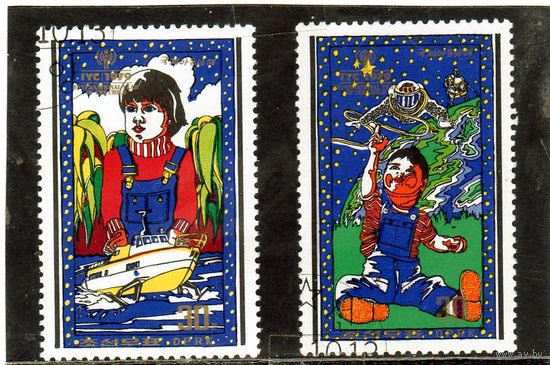 КНДР. Ми-1919,1920. Международный год ребенка (III). 1979.