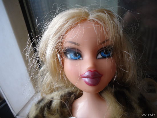 Кукла Хлоя . Братц . Bratz