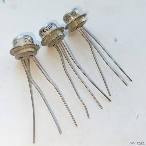 КУ101Б Тиристоры кремниевые диффузионно-сплавные р-типа триодные незапираемые. КУ101